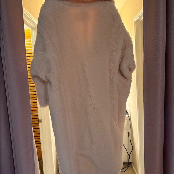 Authentic MaxMara Teddy Coat Sakura Pink - Picture 2 of 10